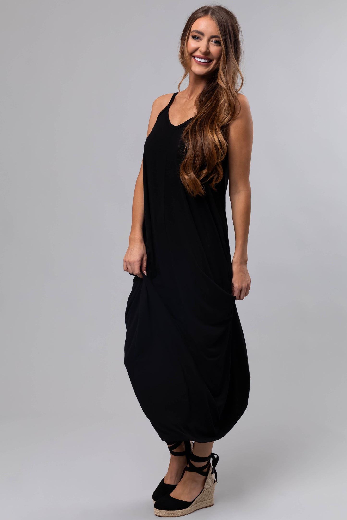 Black Sleeveless Knit Maxi Dress with Pockets